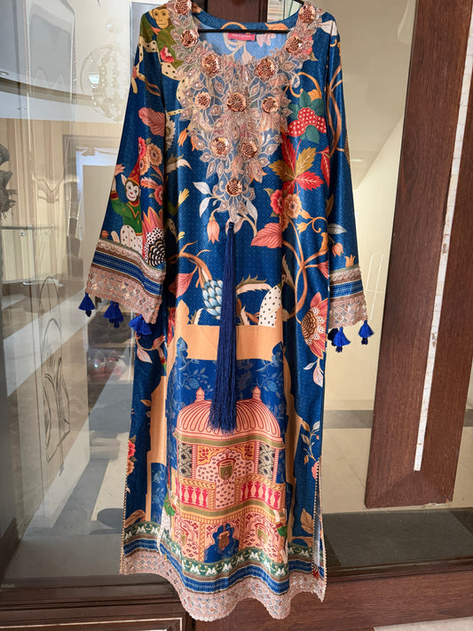 EVERWILD - Velvet kaftan with headband